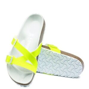 Birkenstock Women's Yao Patent Neon Sandals Size 40/US‎ 9-9.5